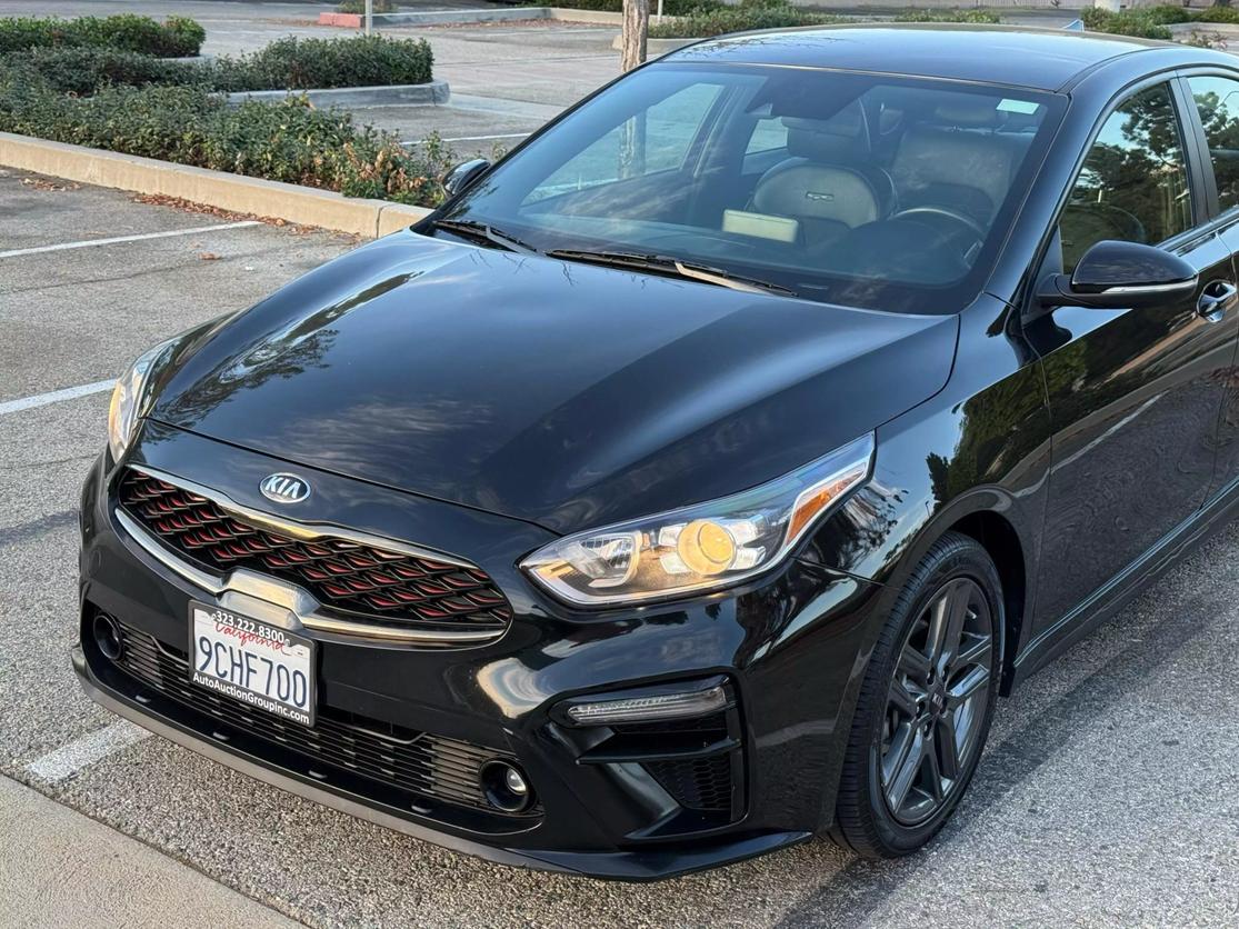 2020 Kia FORTE GT-Line photo 9