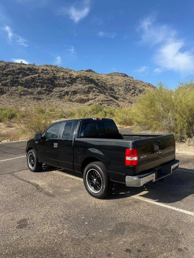 2008 Ford F-150 XLT photo 4