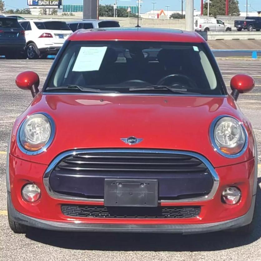 2016 MINI Cooper Base photo 2