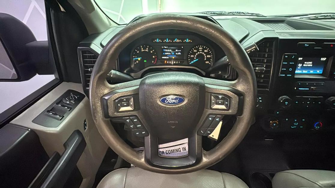 2016 Ford F-150 XL photo 38