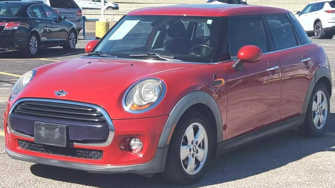 2016 MINI Cooper Base photo 3