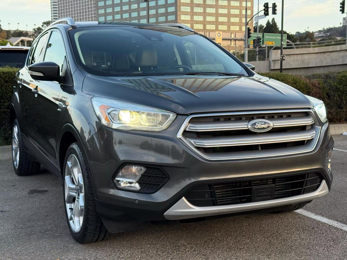 2017 Ford Escape Titanium photo 5