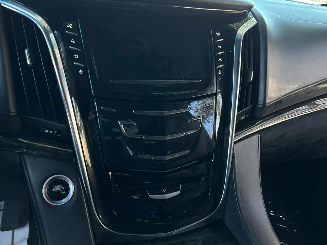 2016 Cadillac Escalade ESV Platinum photo 19