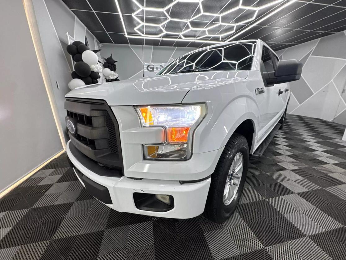 2016 Ford F-150 XL photo 17