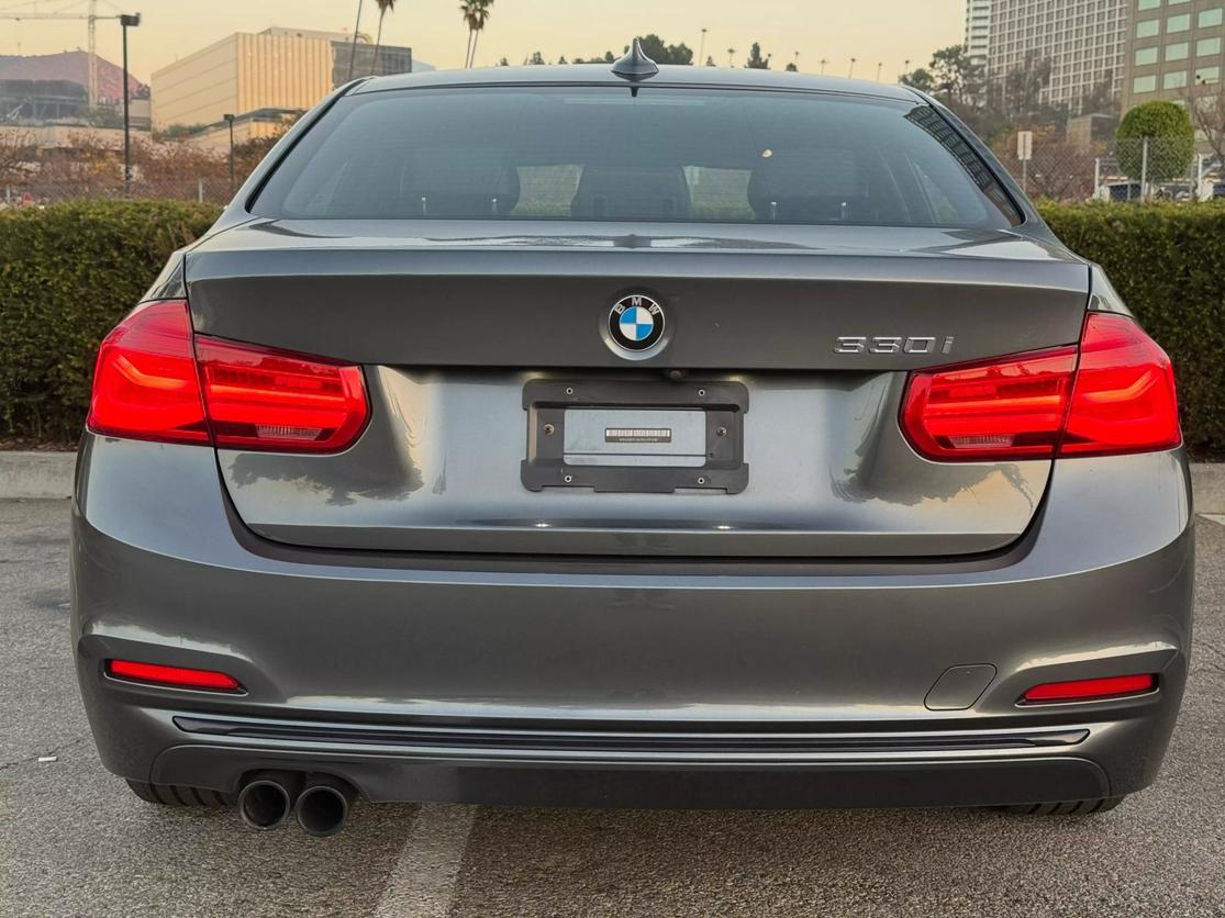 2018 BMW 3 Series 330i photo 13