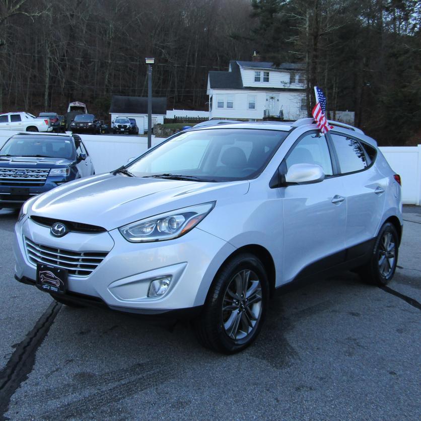 2015 Hyundai Tucson SE photo 4