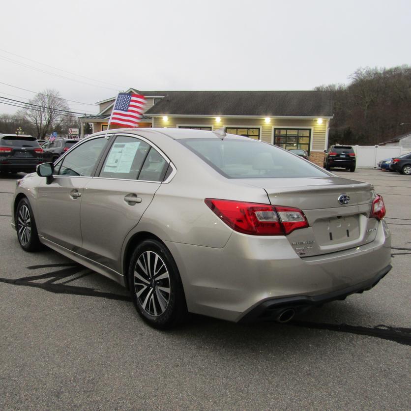 2019 Subaru Legacy Premium photo 6