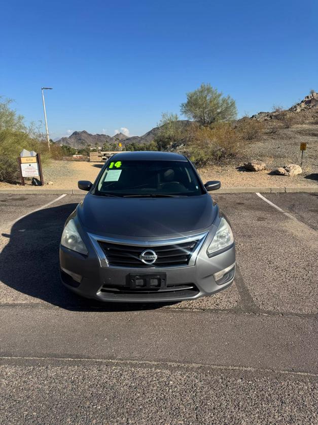 Nissan Altima's photo