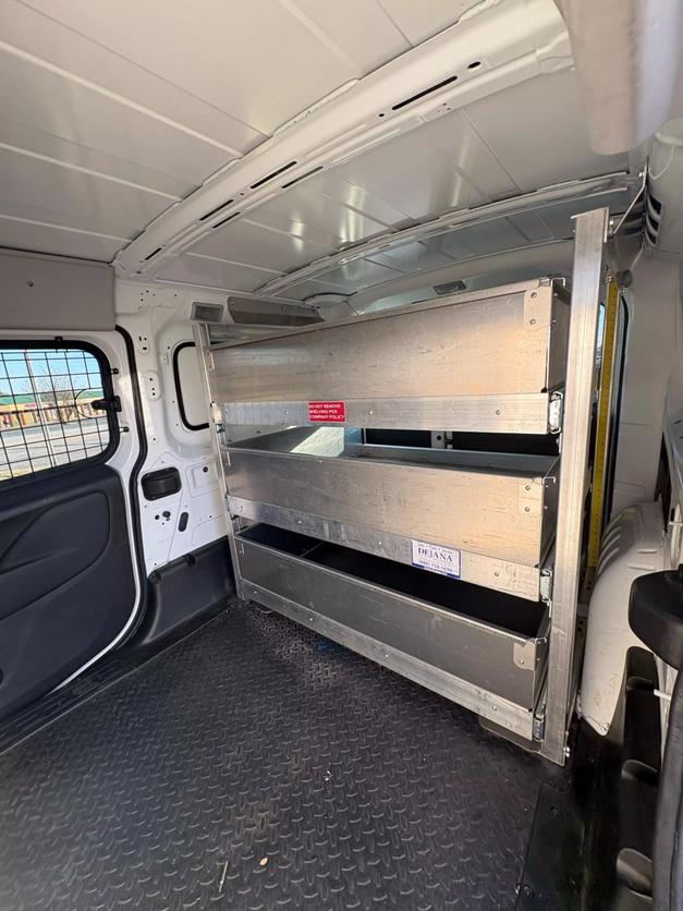 2019 RAM Promaster City SLT photo 23