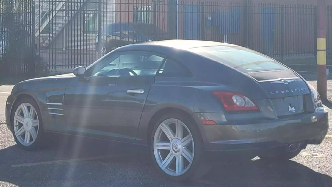 2005 Chrysler Crossfire Limited photo 5