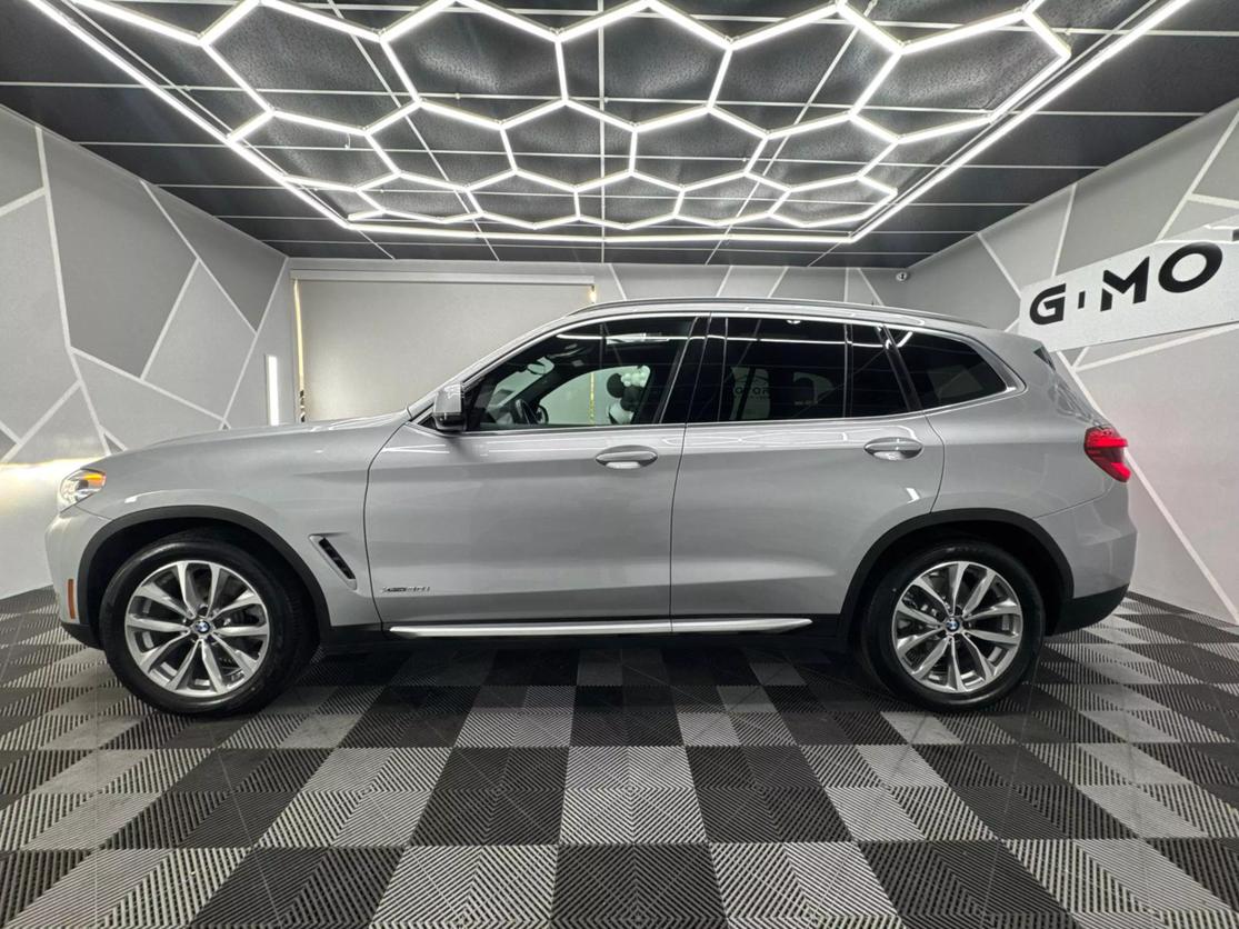 2018 BMW X3 xDrive30i photo 3