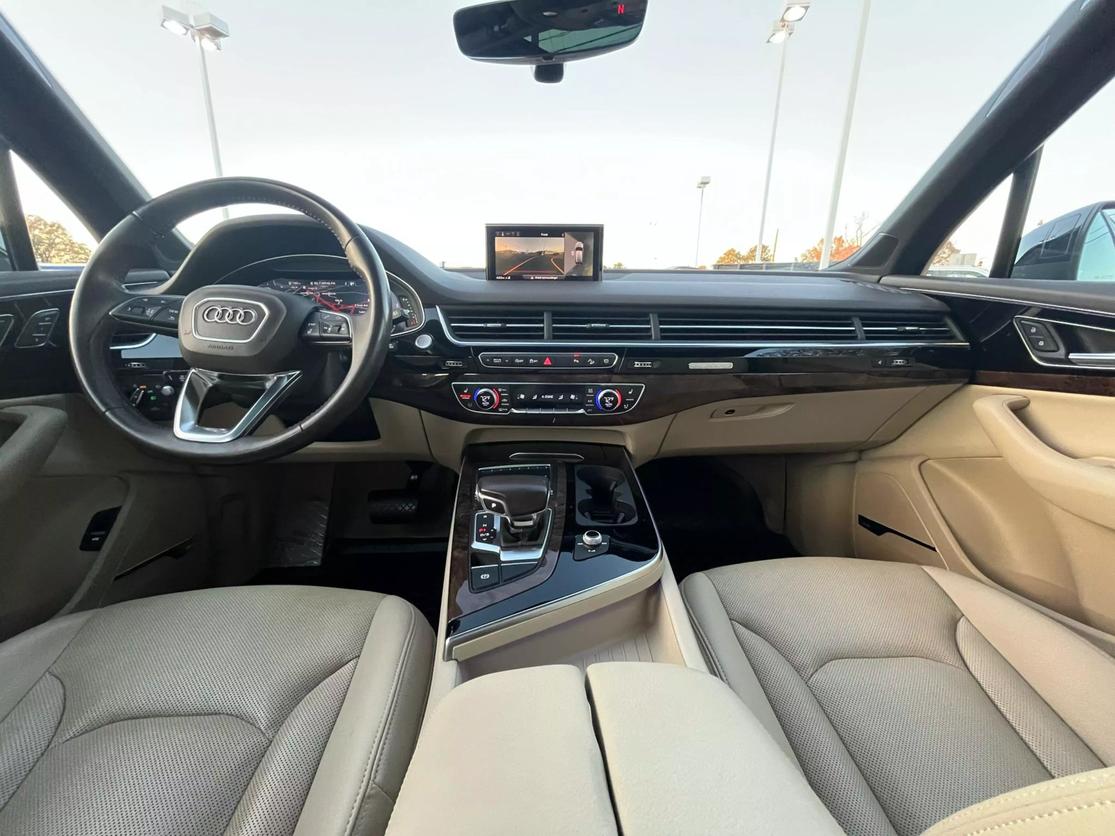 2018 Audi Q7 Prestige photo 32