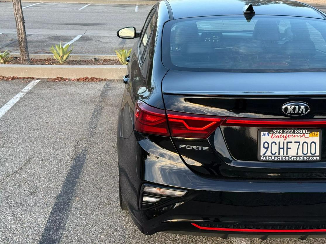 2020 Kia FORTE GT-Line photo 17