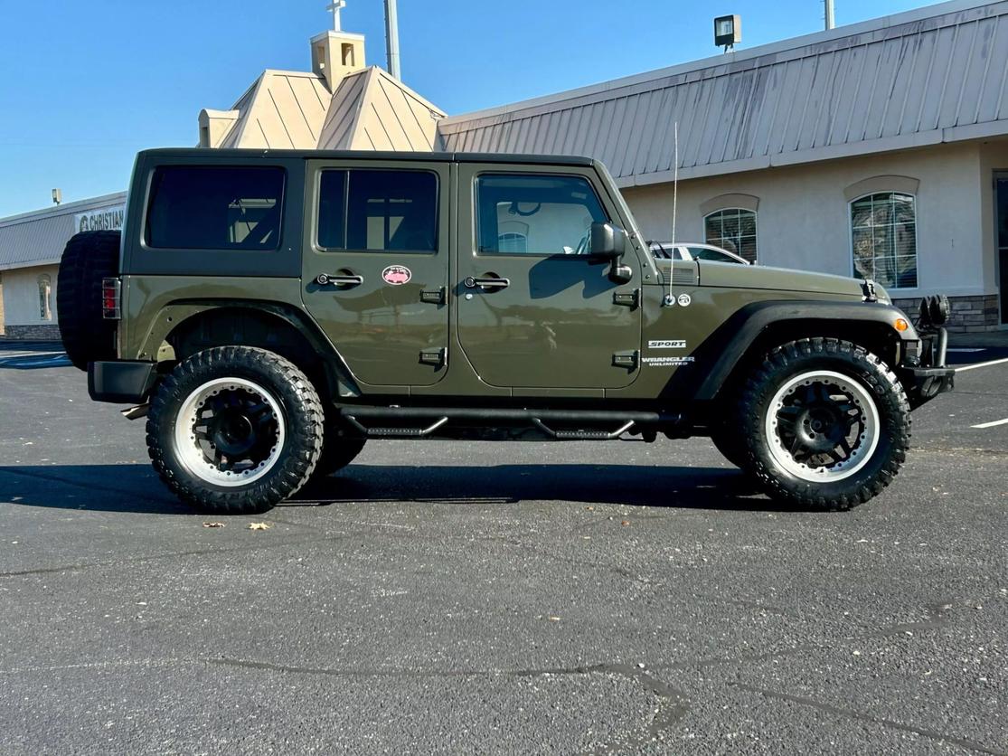 2015 Jeep Wrangler Unlimited Sport photo 6