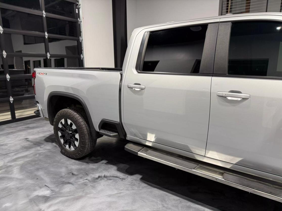 2020 Chevrolet Silverado 2500HD LT photo 7