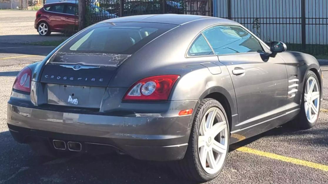 2005 Chrysler Crossfire Limited photo 7