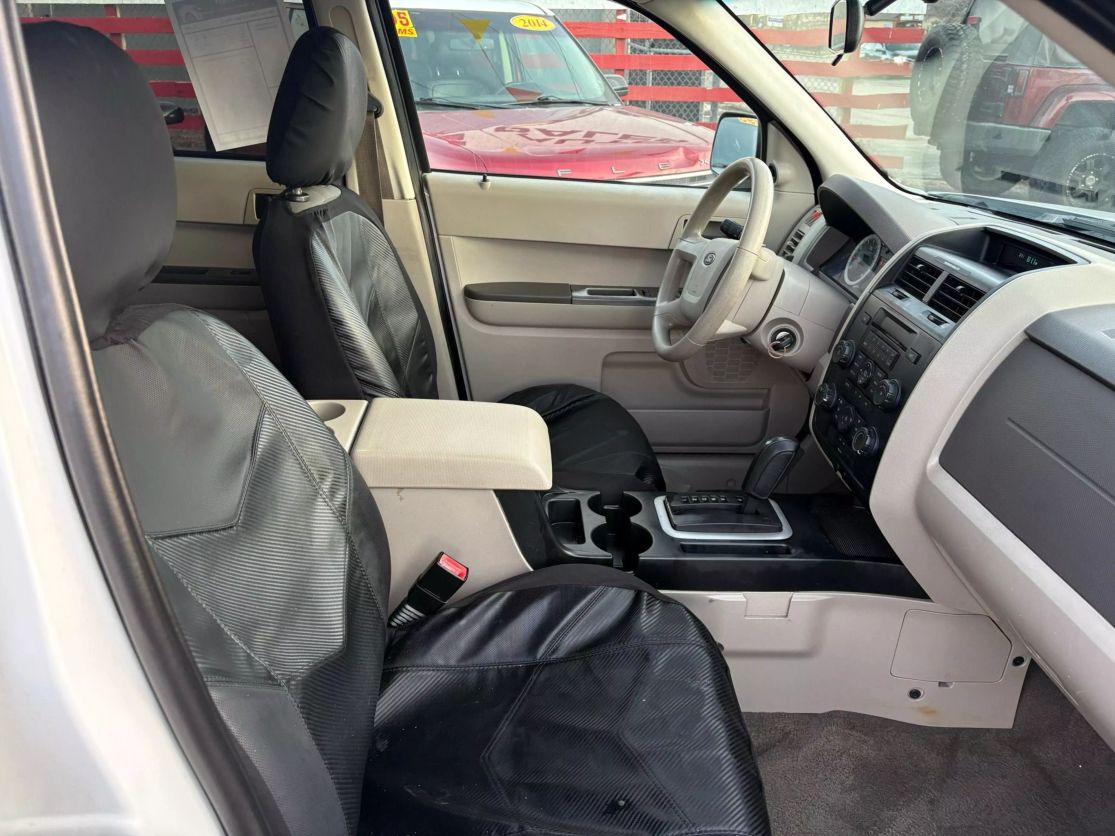 Image 9 of 2008 FORD ESCAPE