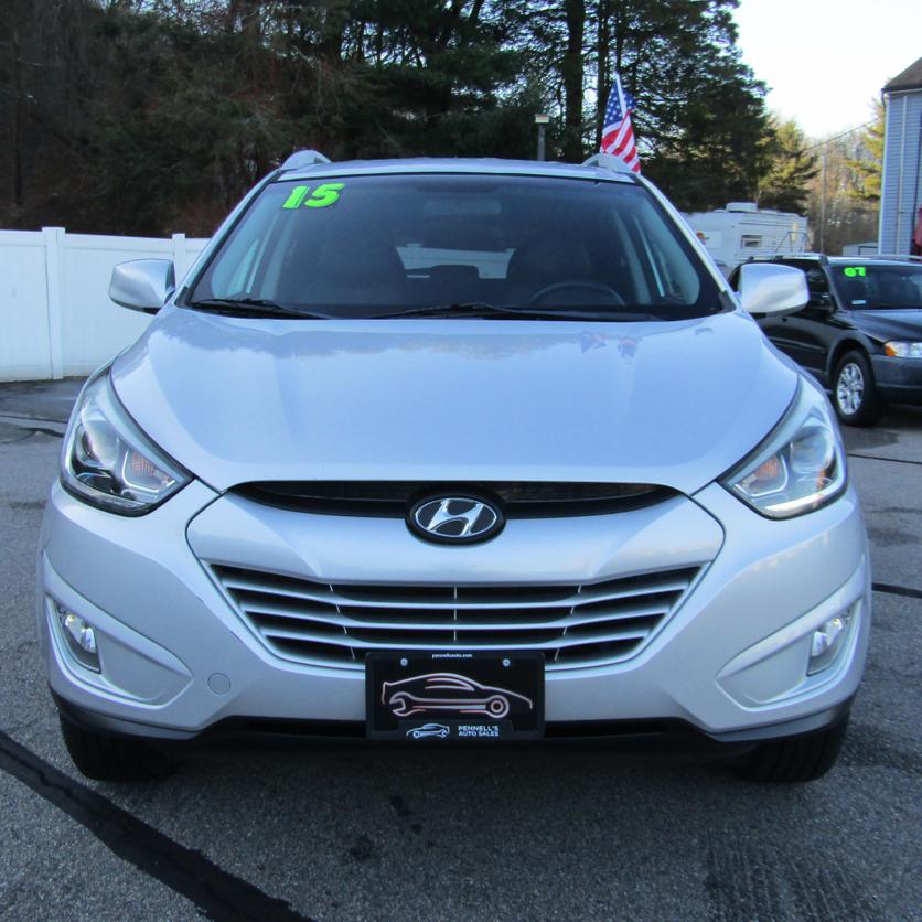 2015 Hyundai Tucson SE photo 3