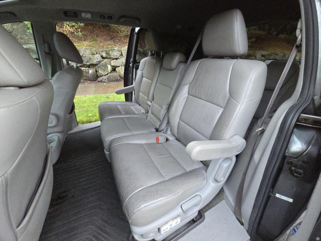 2012 Honda Odyssey EX-L photo 14