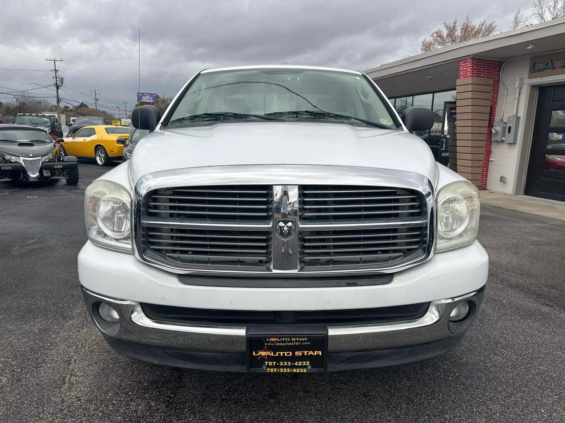 2008 Dodge Ram 1500 Pickup SLT photo 8