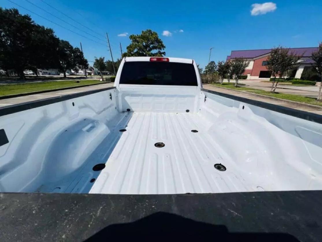 2021 RAM Ram 3500 Pickup Lone Star photo 9