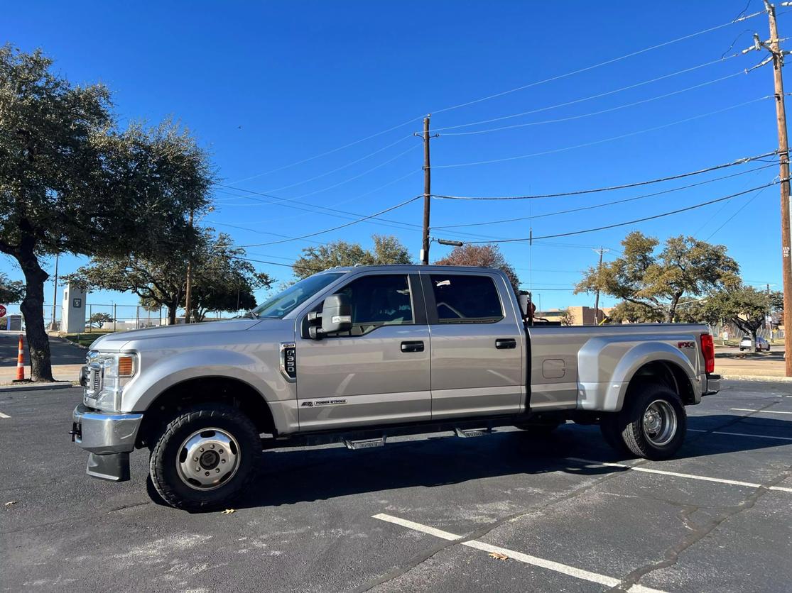 2020 Ford F-350 Super Duty XL photo 4