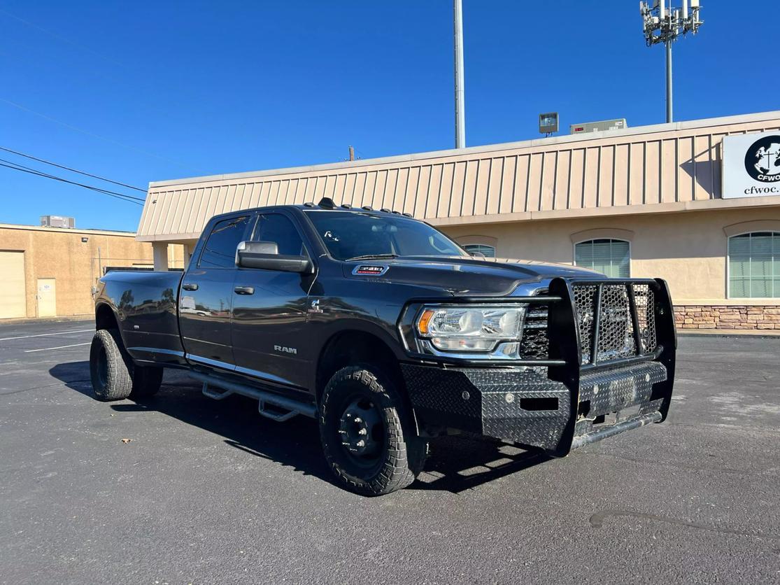 2019 RAM Ram 3500 Pickup Tradesman photo 2