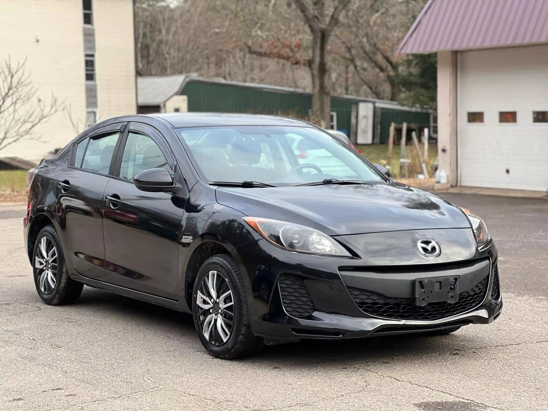 2013 Mazda MAZDA3 i SV photo 2