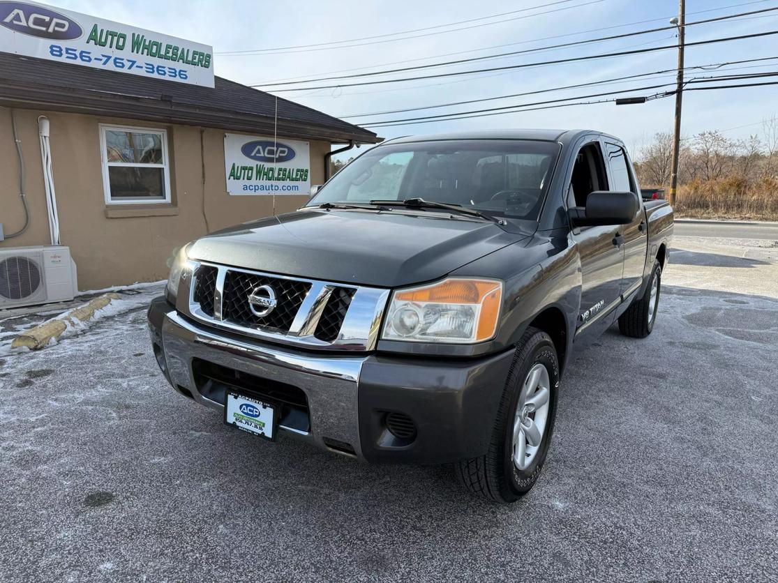 2012 Nissan Titan SV photo 7