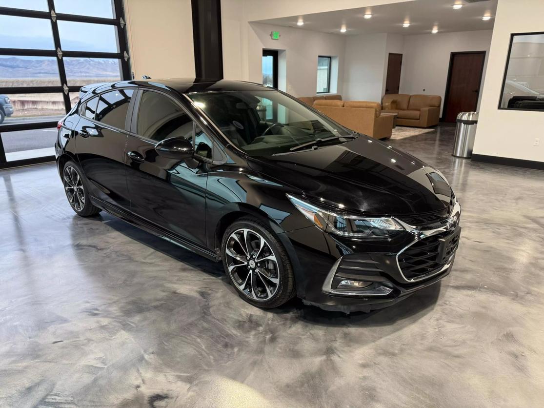 2019 Chevrolet Cruze LT photo 9