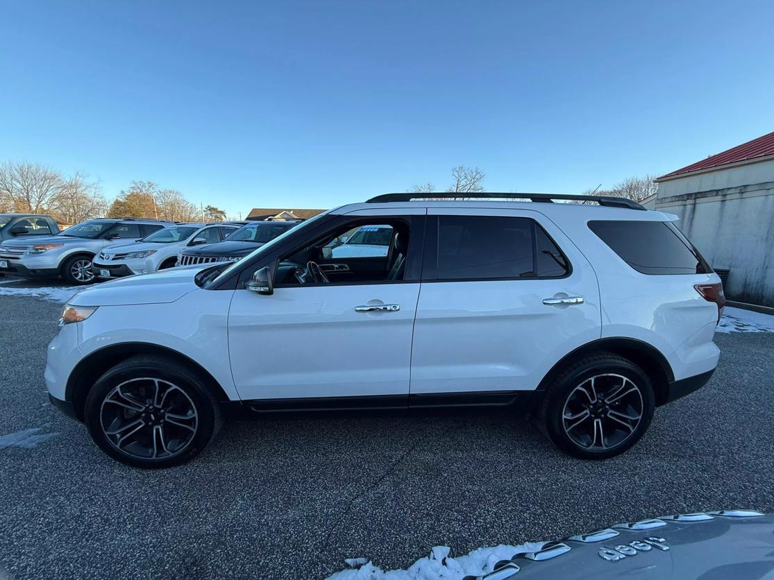 2014 Ford Explorer Sport photo 6