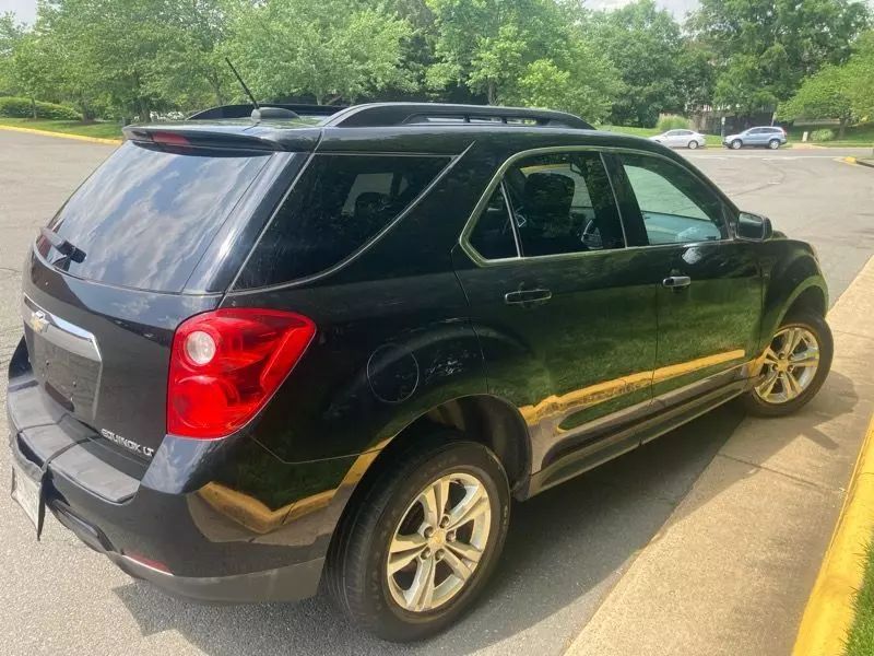 2015 Chevrolet Equinox 2LT photo 3