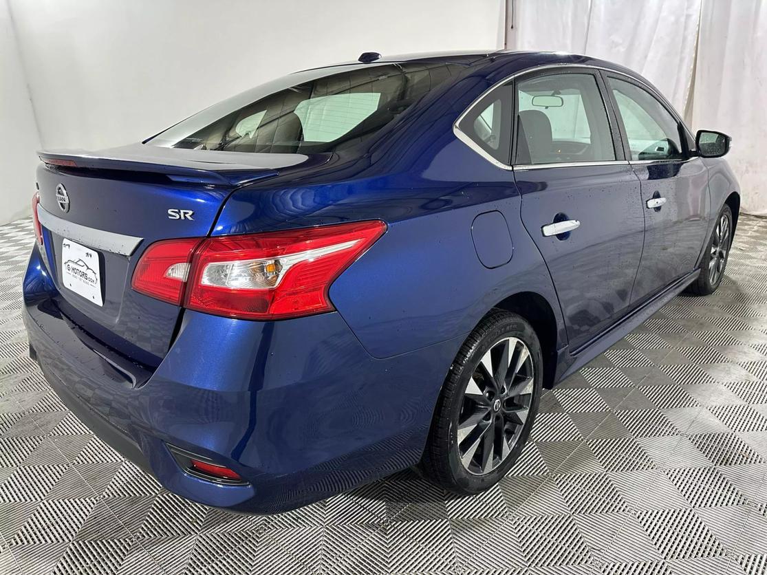 2019 Nissan Sentra SR photo 6