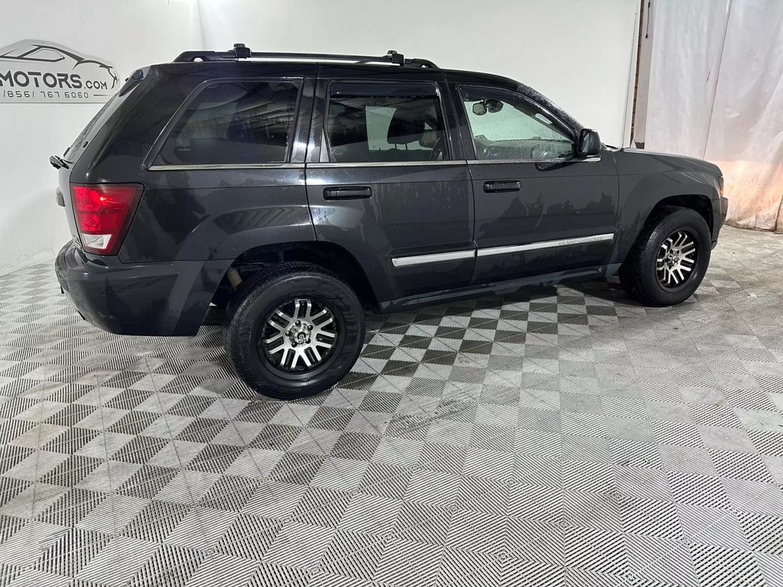 2005 Jeep Grand Cherokee Limited photo 7