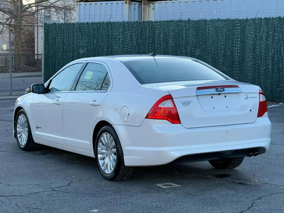 2012 Ford Fusion Hybrid photo 7