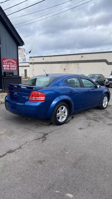 2009 Dodge Avenger SXT photo 13