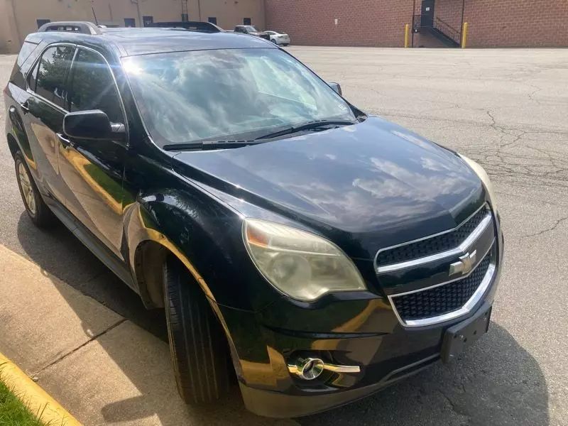 2015 Chevrolet Equinox 2LT photo 1