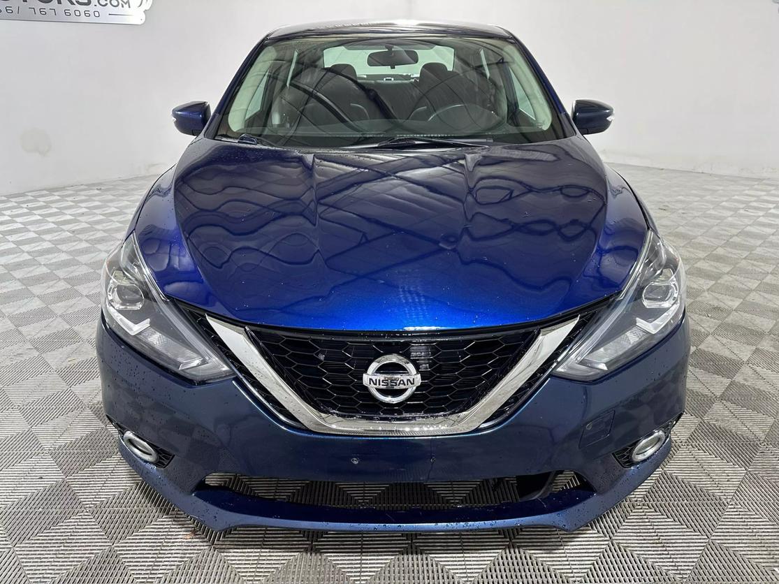 2019 Nissan Sentra SR photo 10