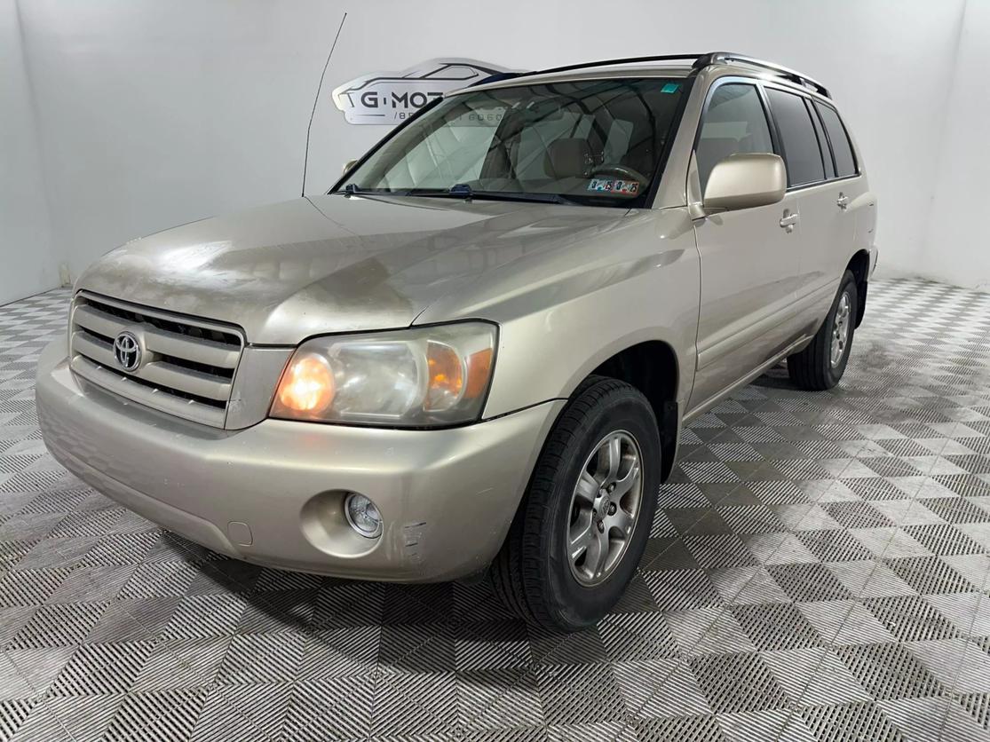 Toyota Highlander's photo