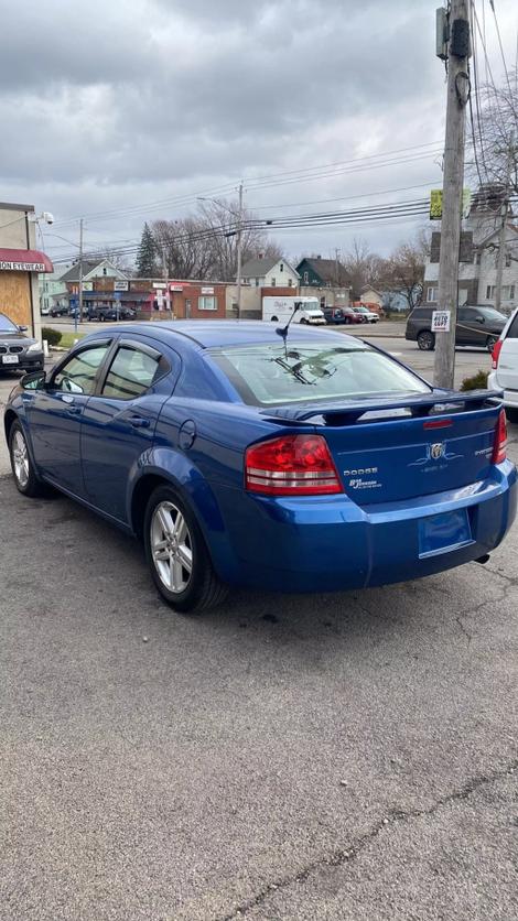 2009 Dodge Avenger SXT photo 12