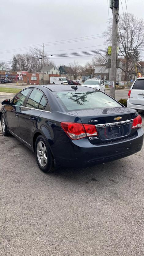 2016 Chevrolet Cruze Limited 1LT photo 13