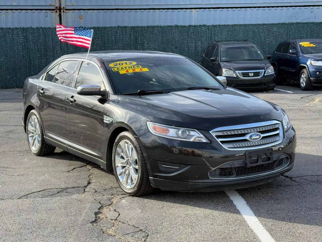 2012 Ford Taurus Limited photo 4