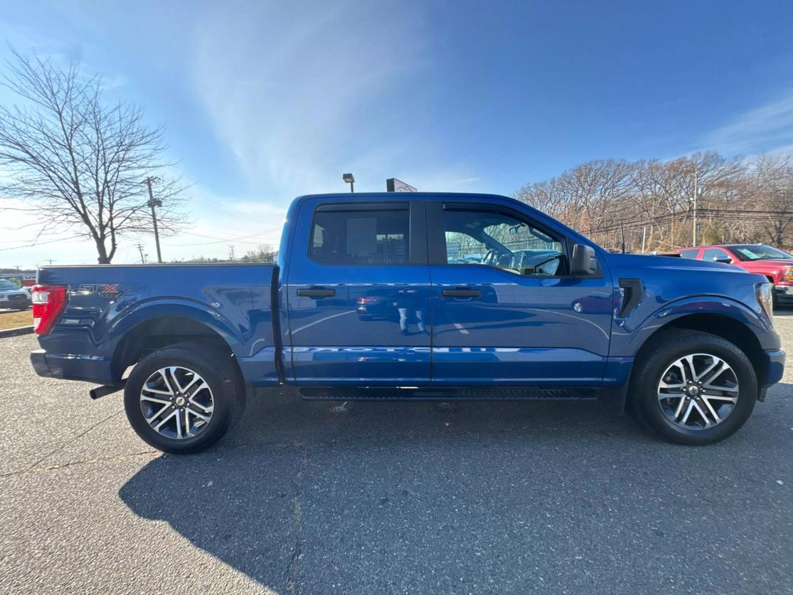 2023 Ford F-150 null photo 11