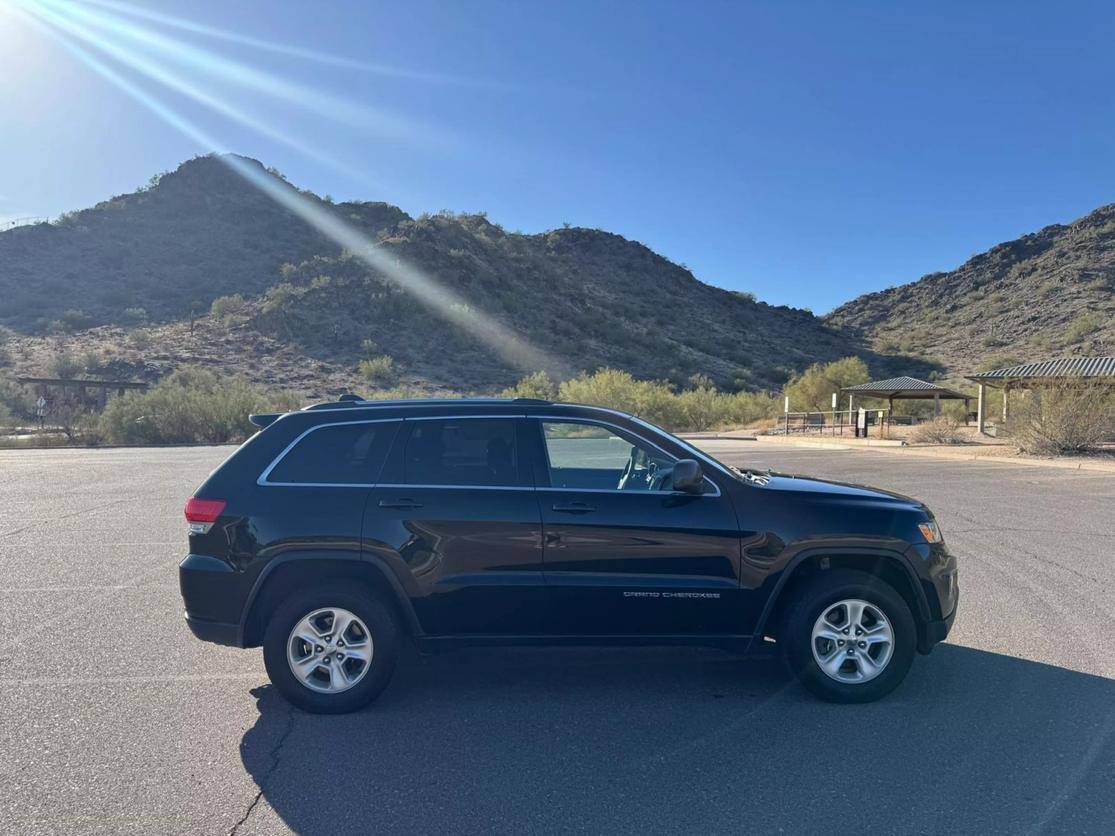 2016 Jeep Grand Cherokee Laredo E photo 8