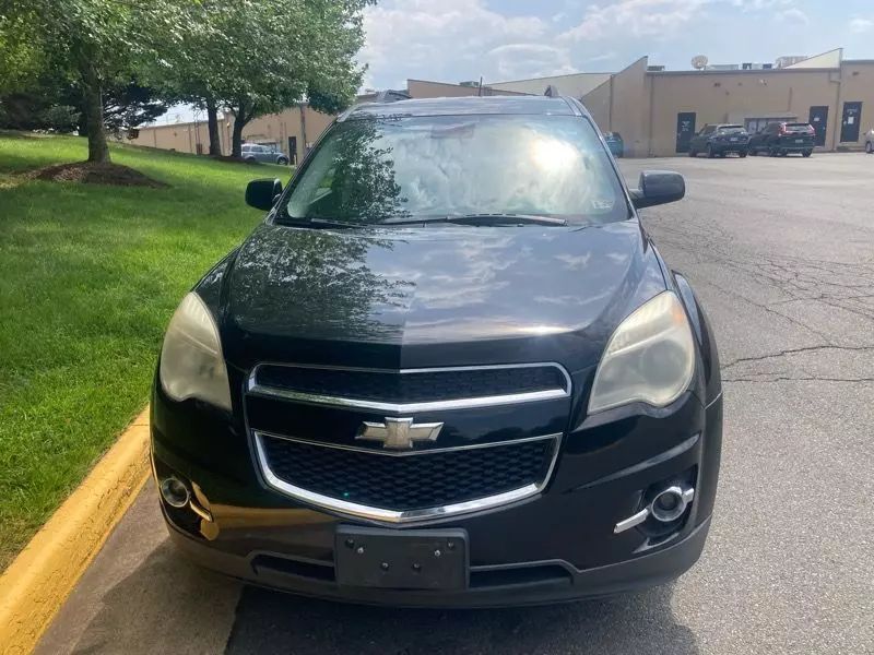 2015 Chevrolet Equinox 2LT photo 2