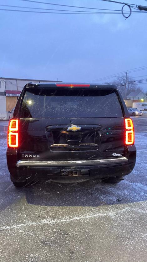 2015 Chevrolet Tahoe LT photo 18