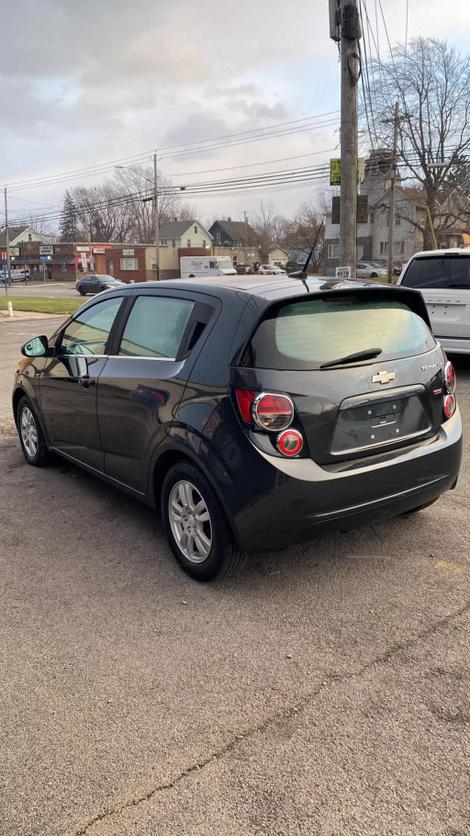 2014 Chevrolet Sonic LT photo 11