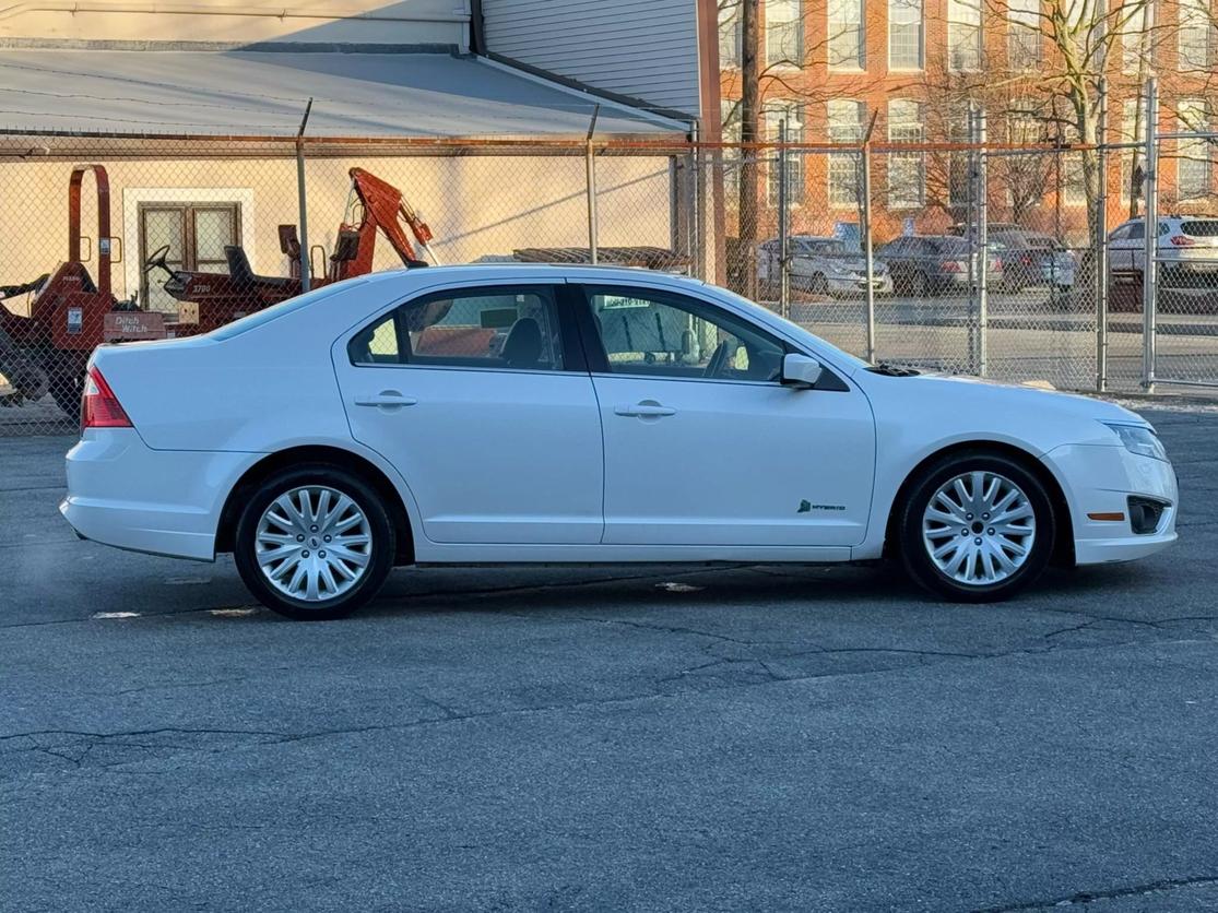 2012 Ford Fusion Hybrid photo 4