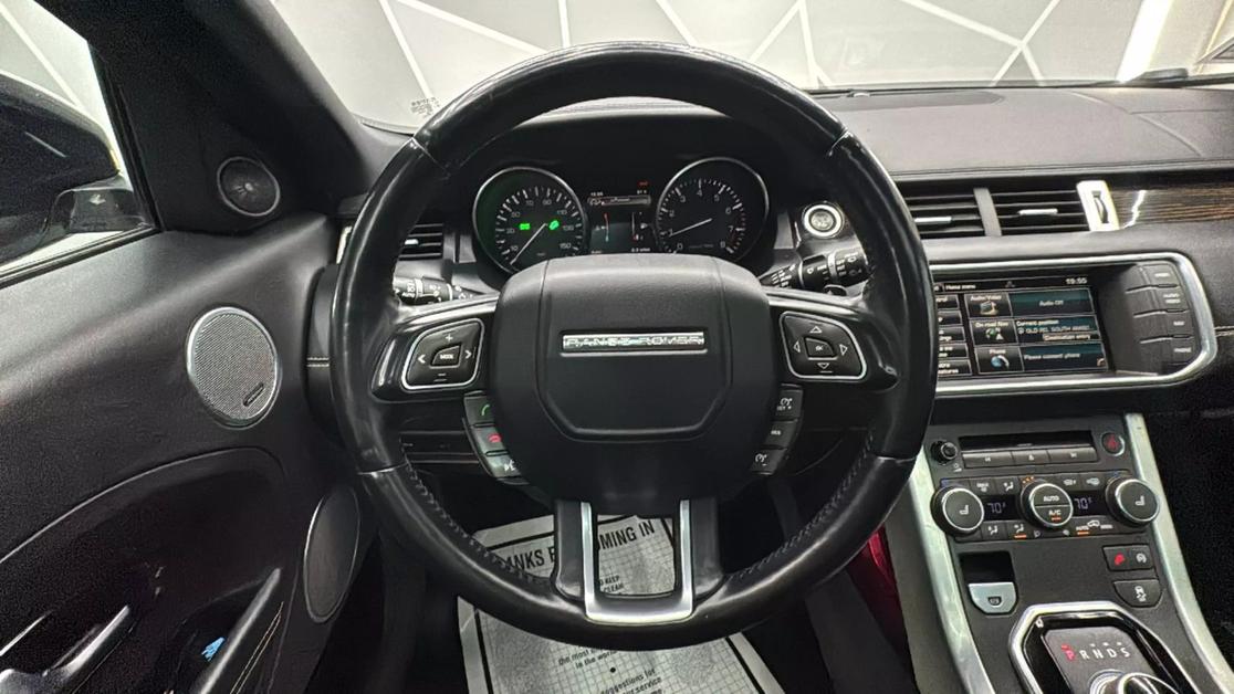 2015 Land Rover Range Rover Evoque Prestige photo 43