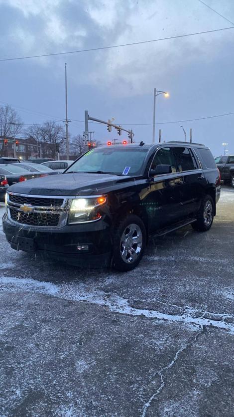 2015 Chevrolet Tahoe LT photo 4